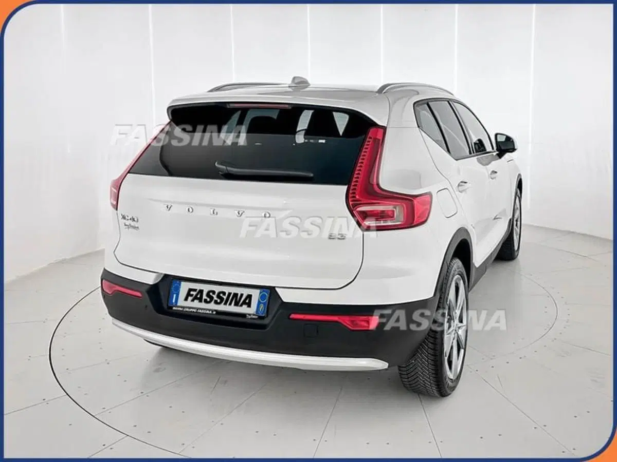 Volvo XC40 usata a Milano (6)