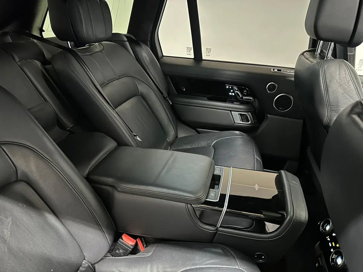 Land Rover Range Rover usata a Verbano Cusio Ossola (15)