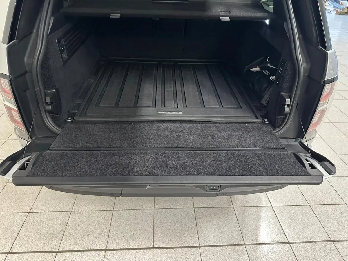 Land Rover Range Rover usata a Verbano Cusio Ossola (17)