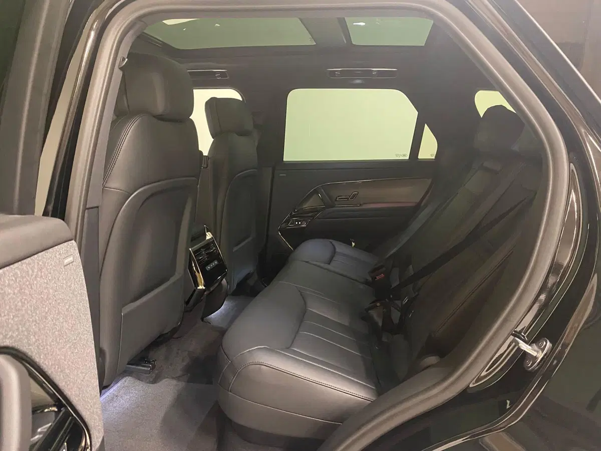 Land Rover Range Rover Sport usata a Novara (12)