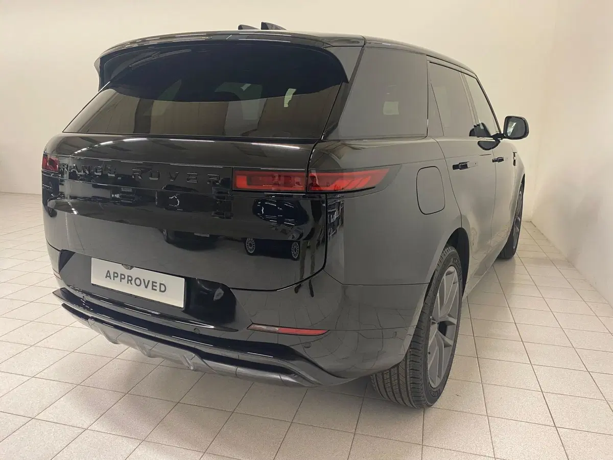 Land Rover Range Rover Sport usata a Novara (2)