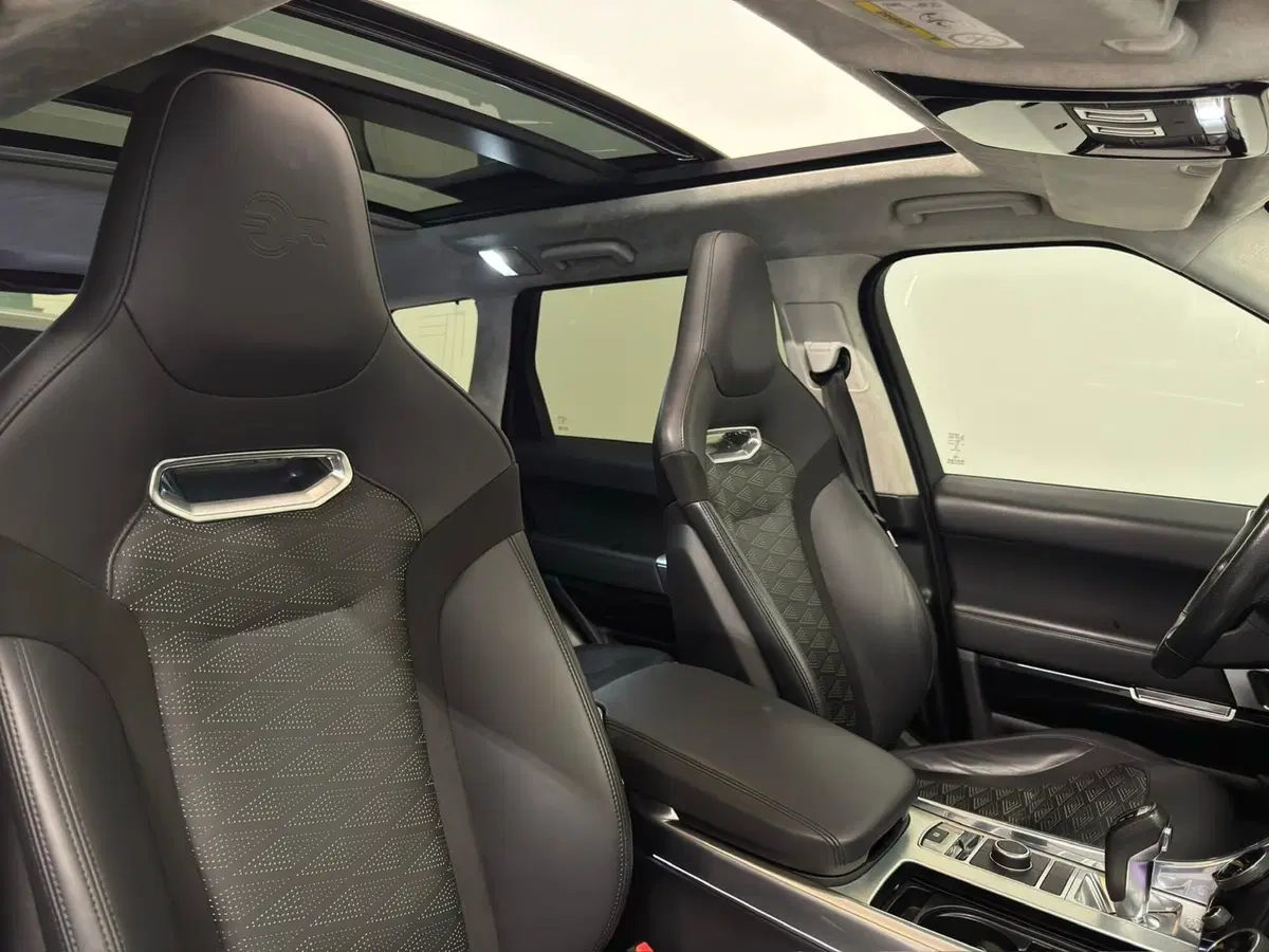 Land Rover Range Rover Sport usata a Novara (10)