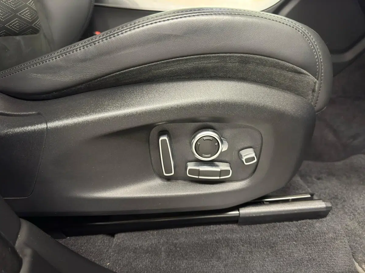 Land Rover Range Rover Sport usata a Novara (11)