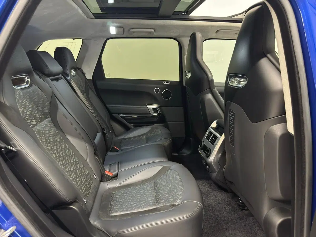 Land Rover Range Rover Sport usata a Novara (5)