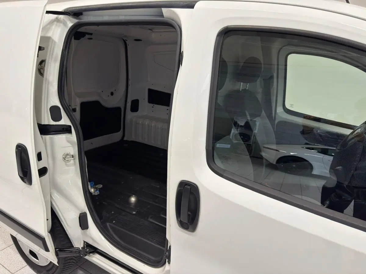 Fiat Fiorino usata a Novara (16)