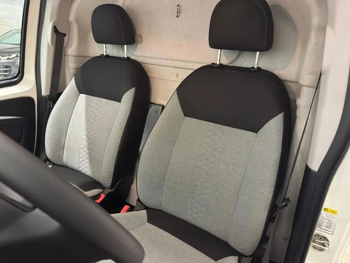 Fiat Fiorino usata a Novara (18)