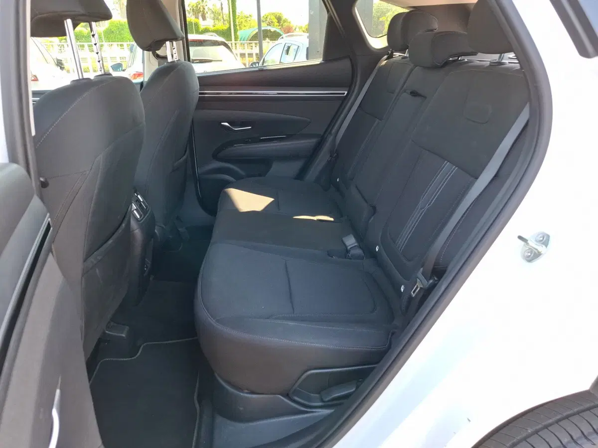 Hyundai Tucson usata a Latina (17)