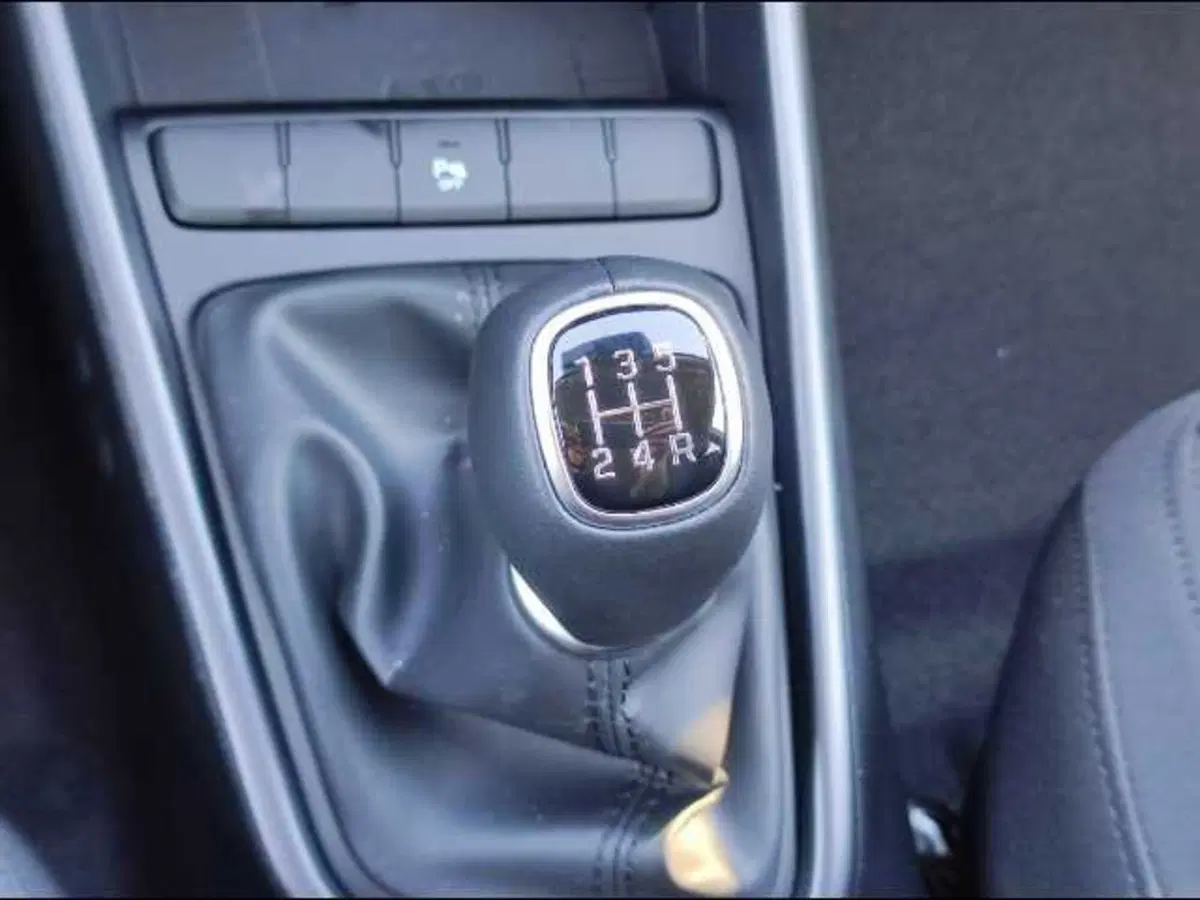 Hyundai Bayon usata a Roma (17)