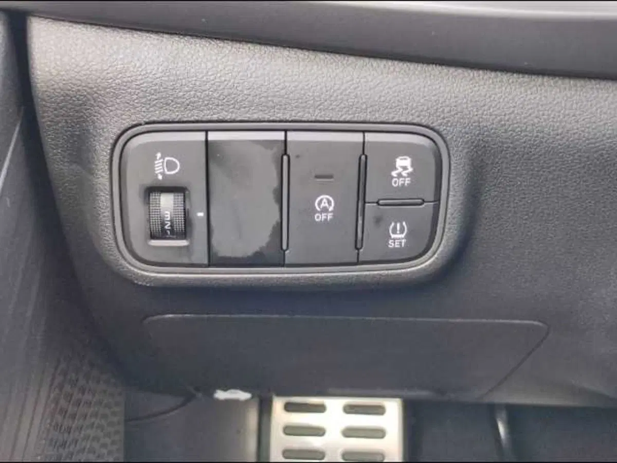 Hyundai Bayon usata a Roma (19)
