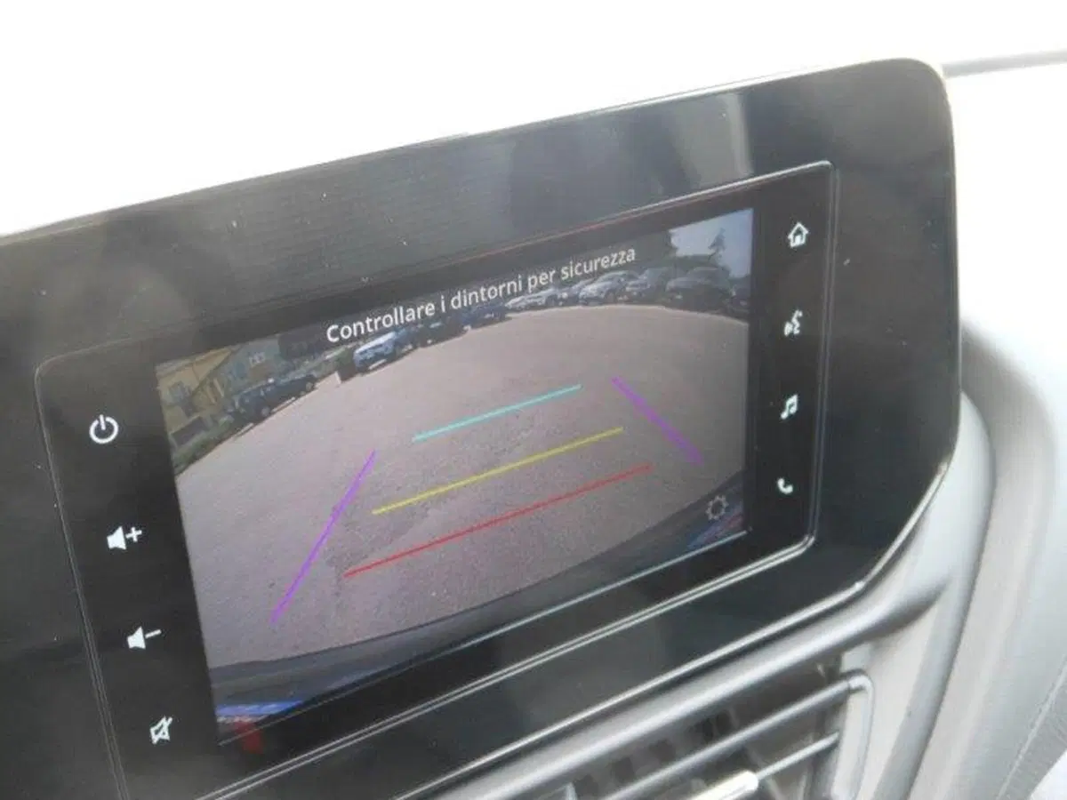 Suzuki S-Cross nuova a L'Aquila (9)