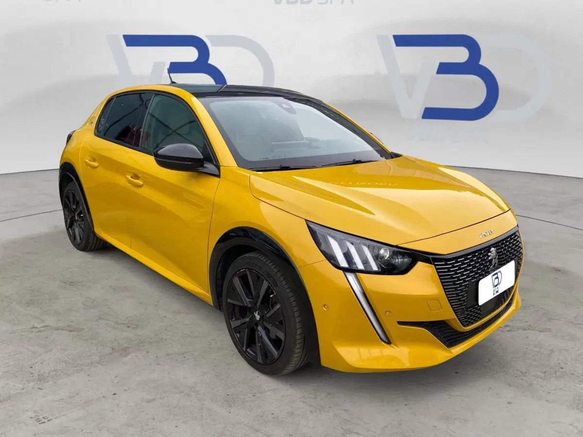 Peugeot 208 usata a Milano (7)