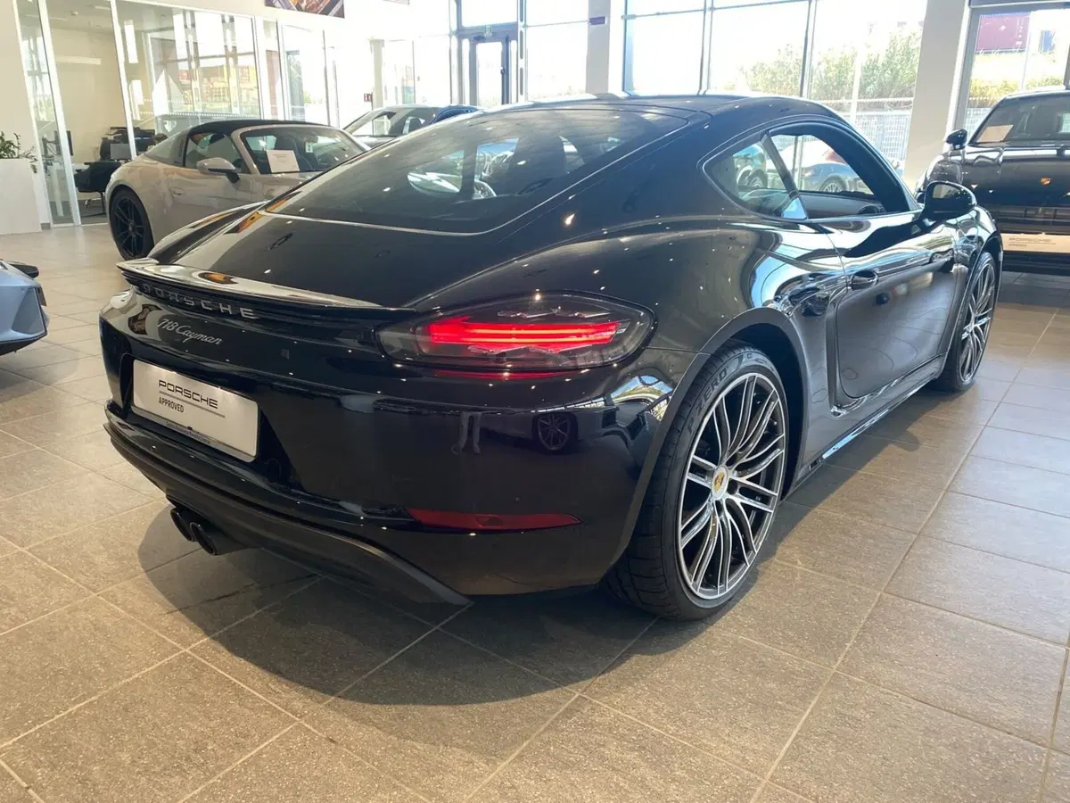 Porsche 718 Cayman  usata a Firenze (4)