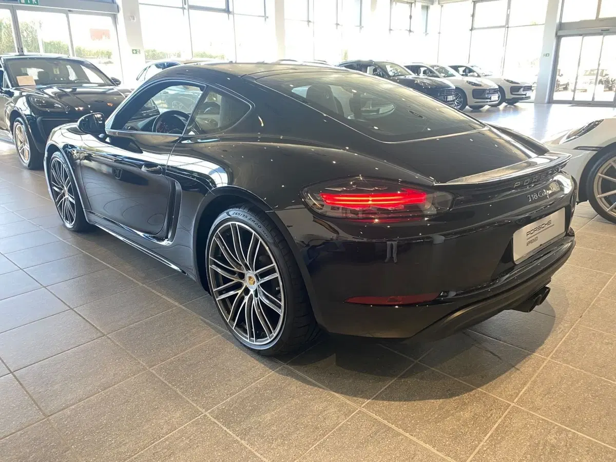 Porsche 718 Cayman  usata a Firenze (8)