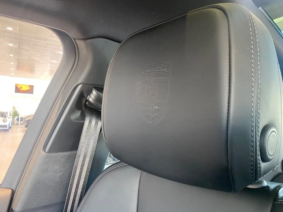 Porsche Macan usata a Firenze (15)