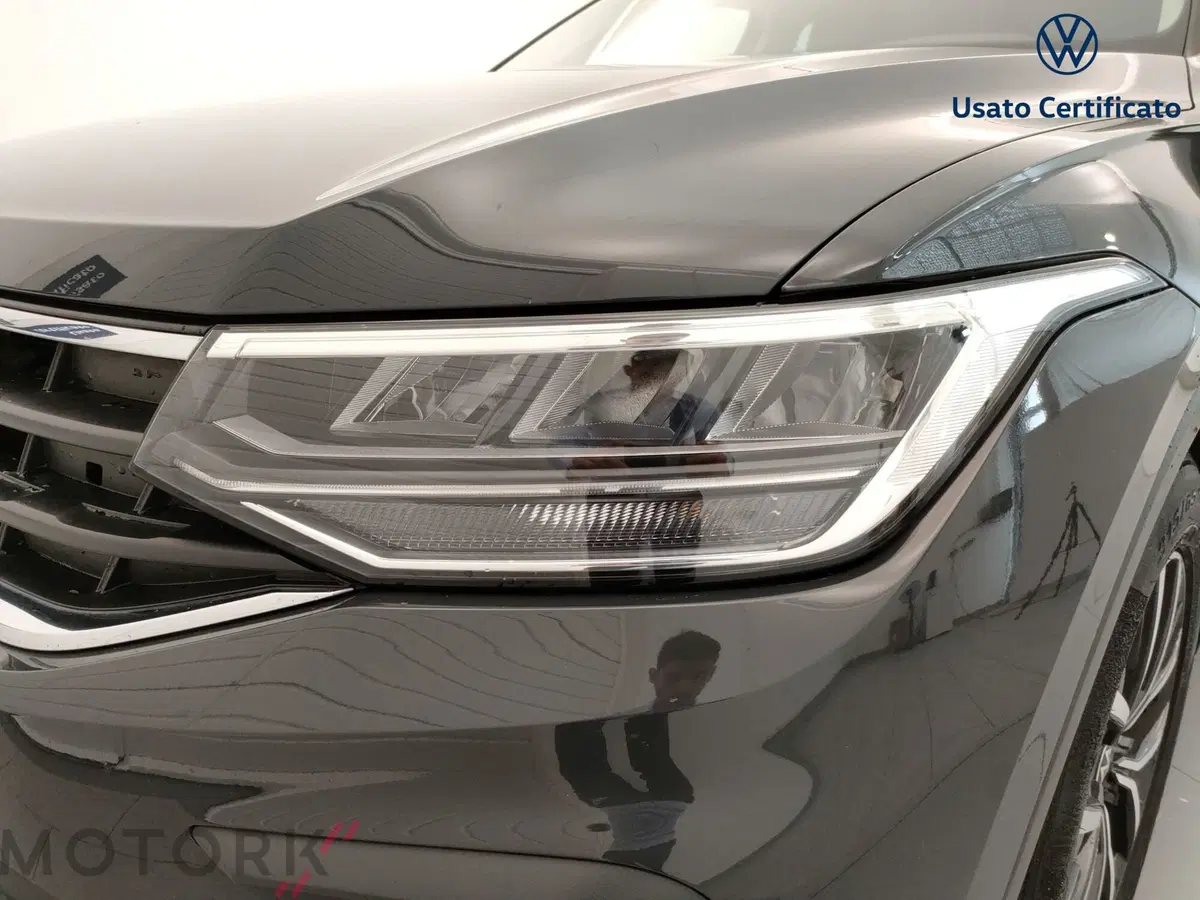 Volkswagen Tiguan usata a Varese (7)