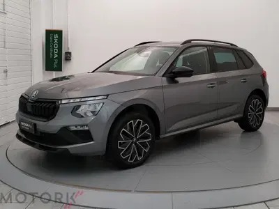 Skoda Kamiq 1.0 tsi Black Dots 115cv dsg del 2025 usata a Busto Arsizio