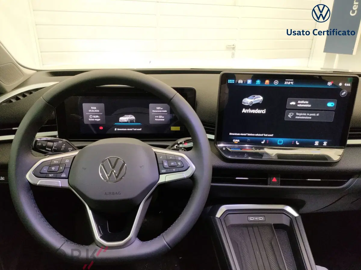 Volkswagen T-Roc nuova a Varese (11)