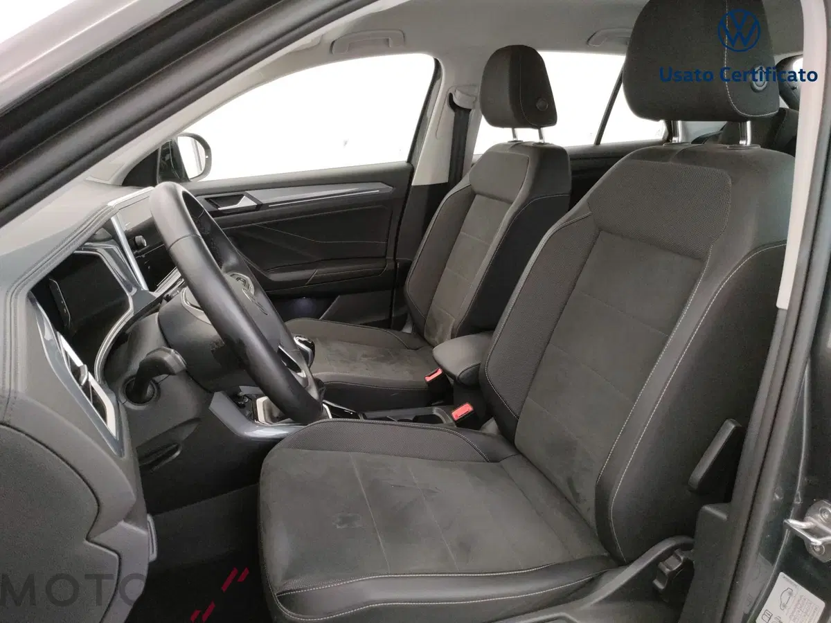 Volkswagen T-Roc usata a Varese (11)