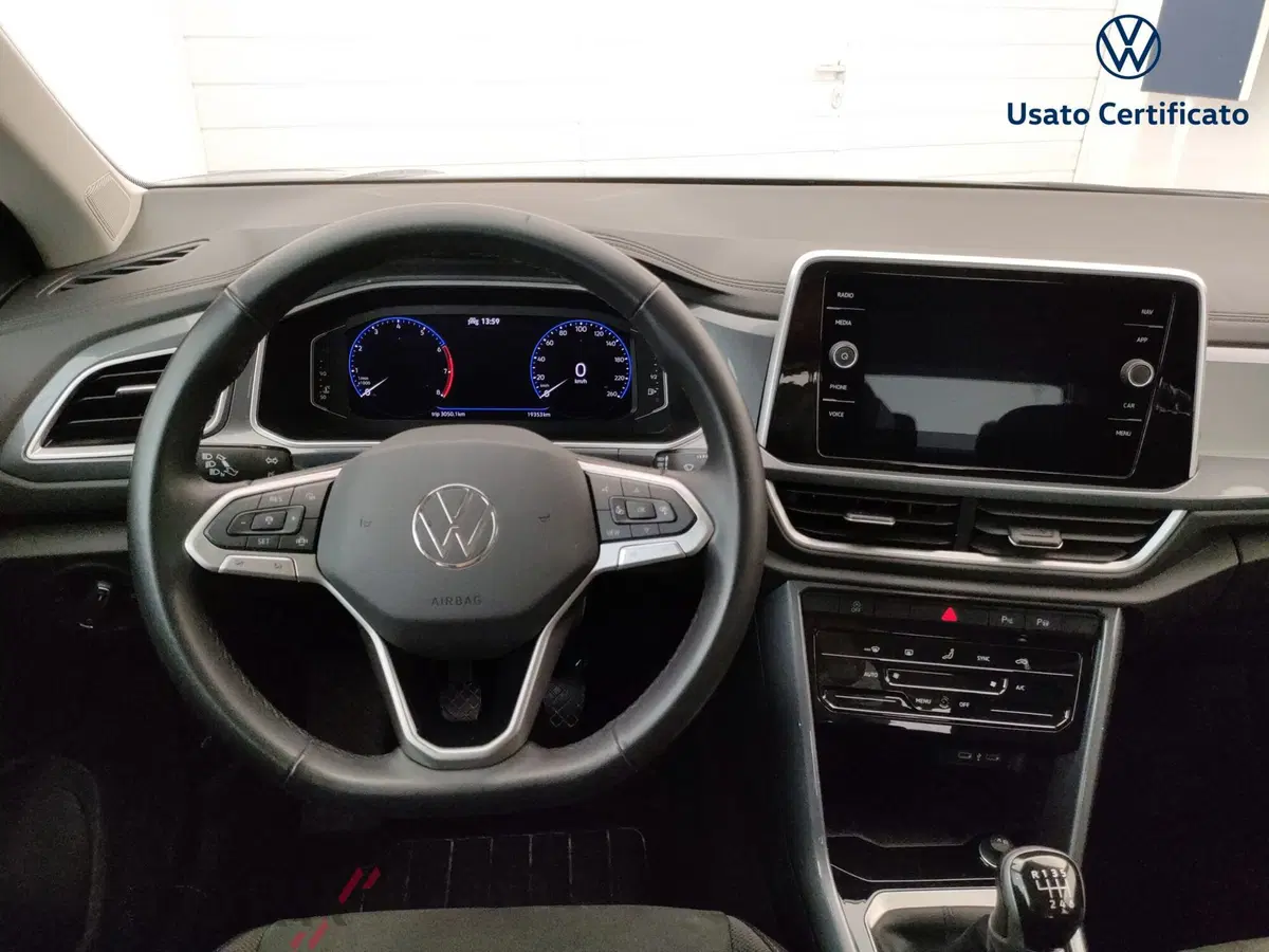 Volkswagen T-Roc usata a Varese (12)