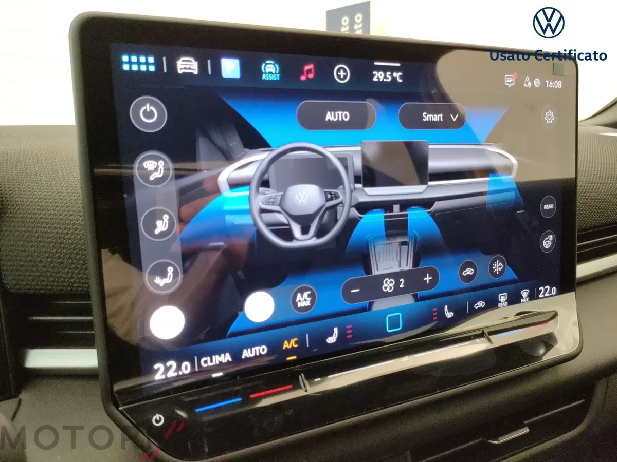 Volkswagen T-Roc usata a Varese (17)