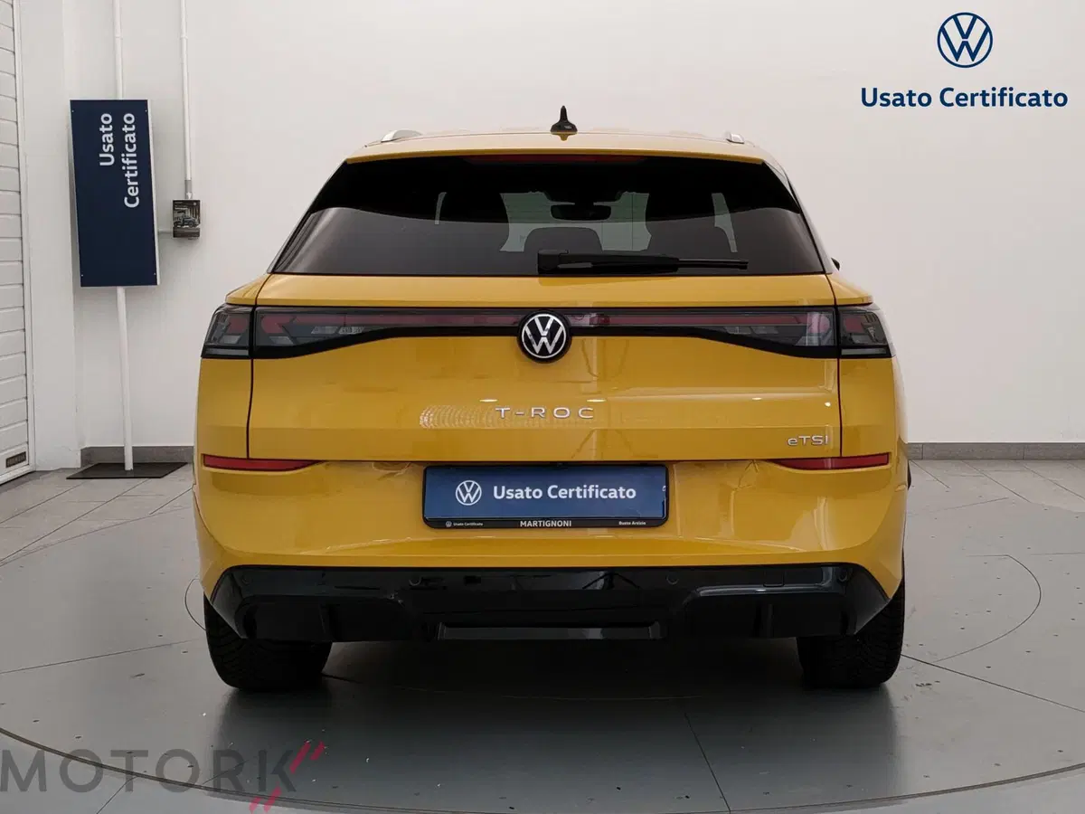 Volkswagen T-Roc usata a Varese (4)