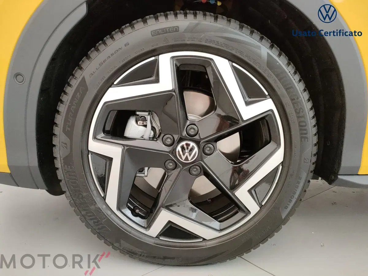 Volkswagen T-Roc usata a Varese (6)