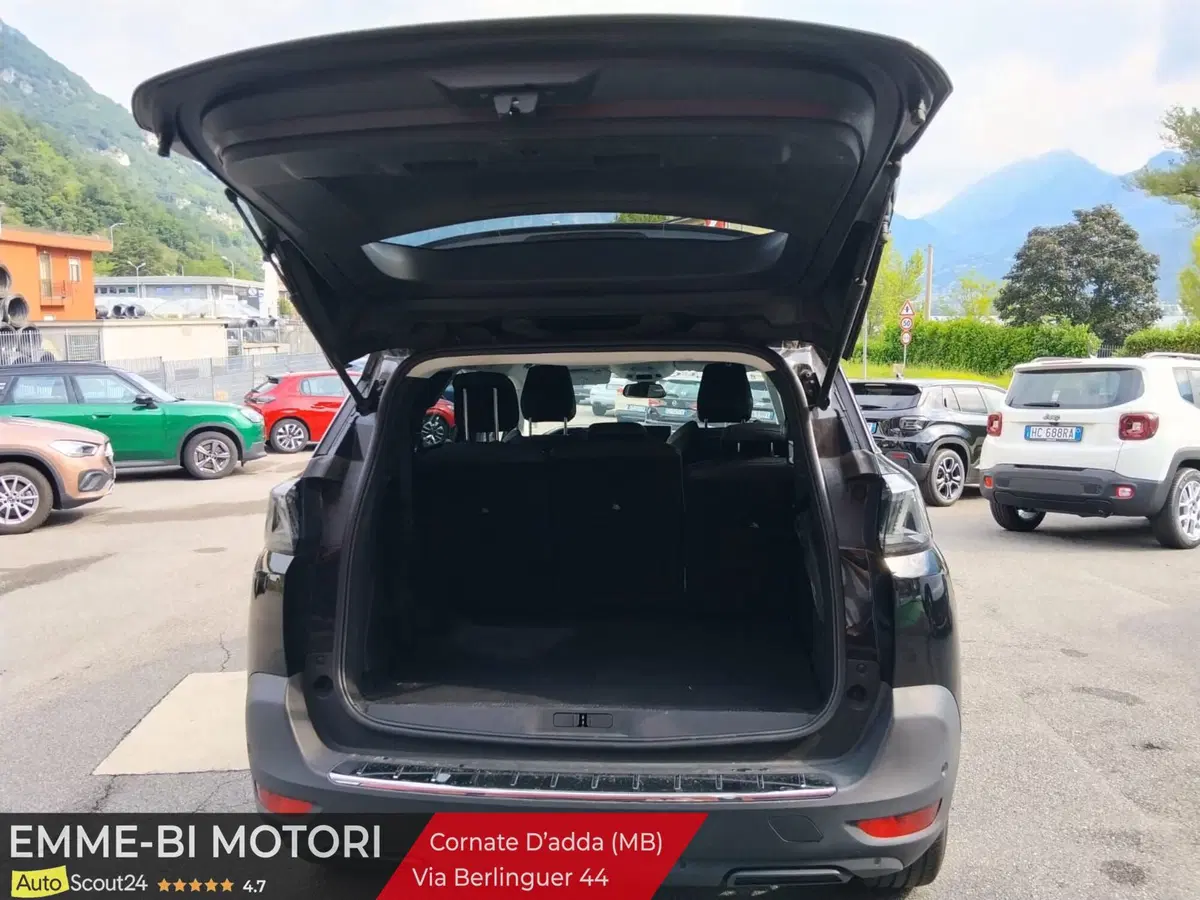 Peugeot 5008 usata a Lecco (5)
