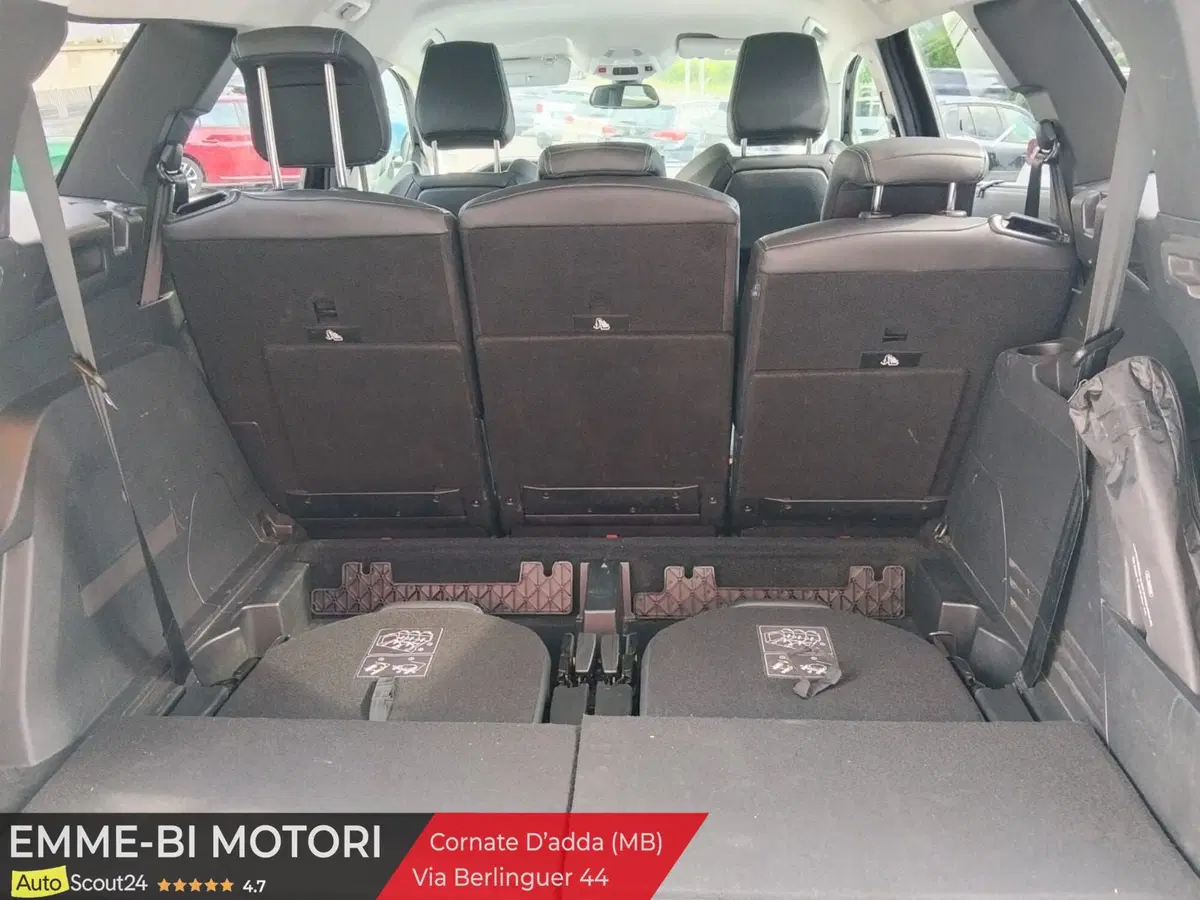 Peugeot 5008 usata a Lecco (6)