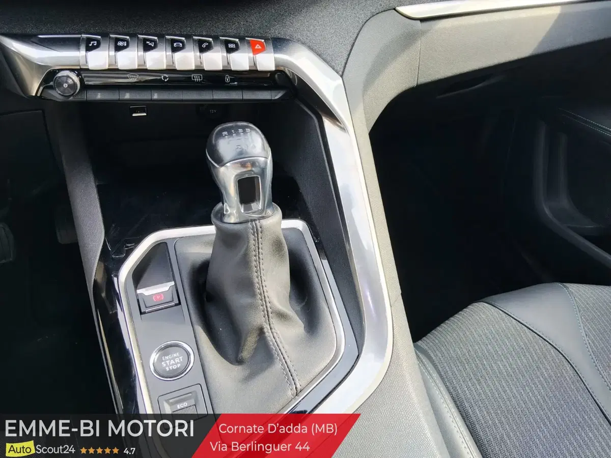 Peugeot 5008 usata a Lecco (8)
