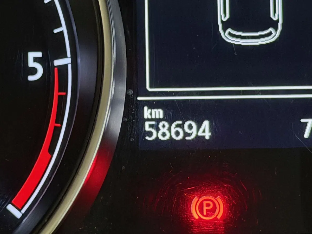 Volkswagen Golf usata a Genova (12)