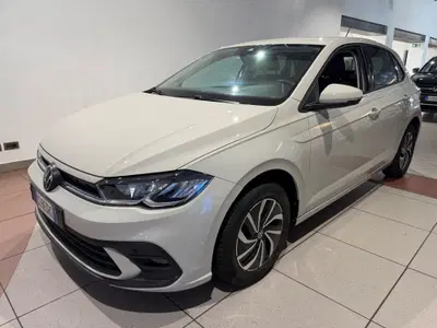 Volkswagen Polo 1.0 tsi Life 95cv del 2023 usata a Genova
