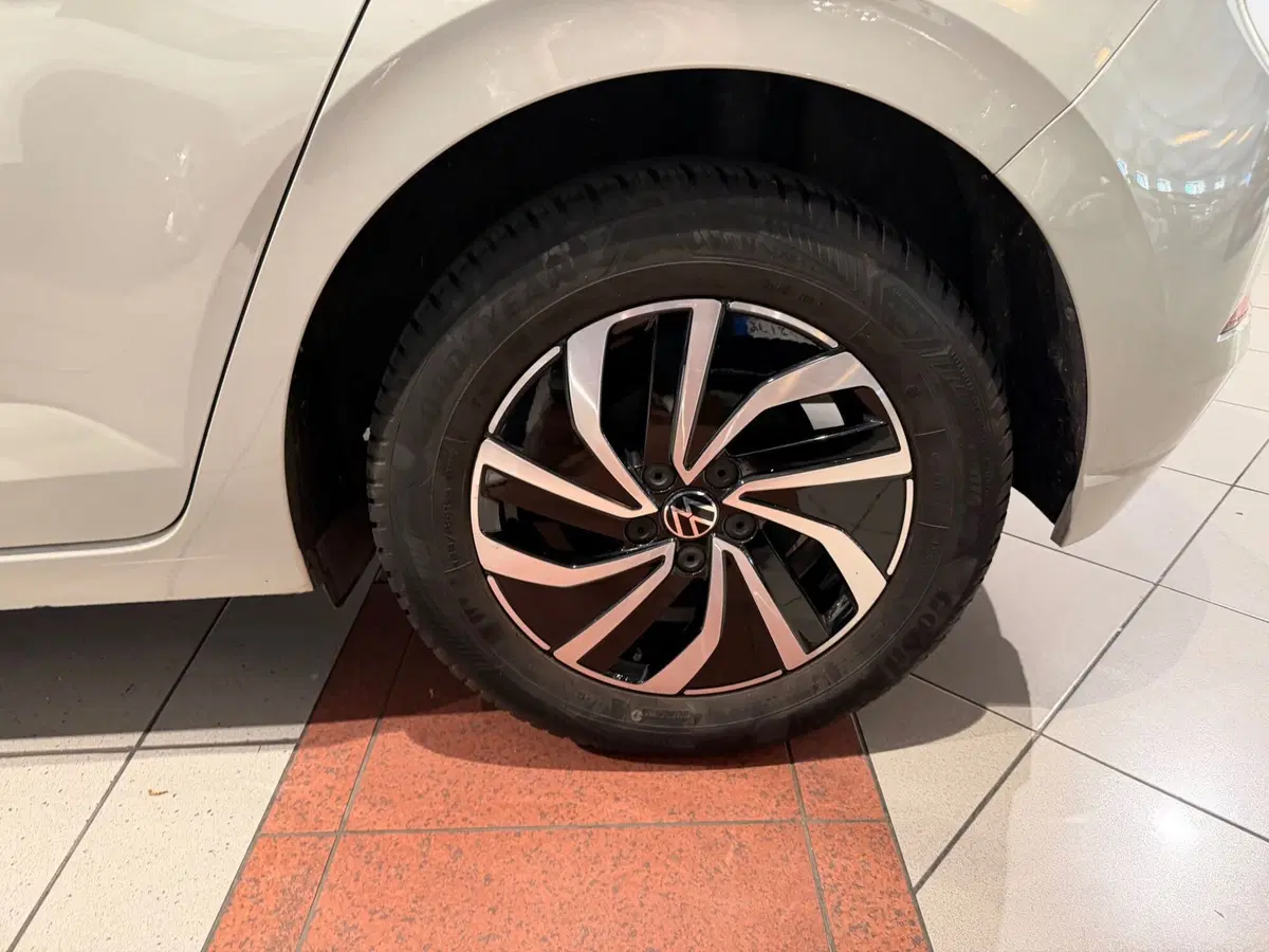 Volkswagen Polo usata a Genova (15)
