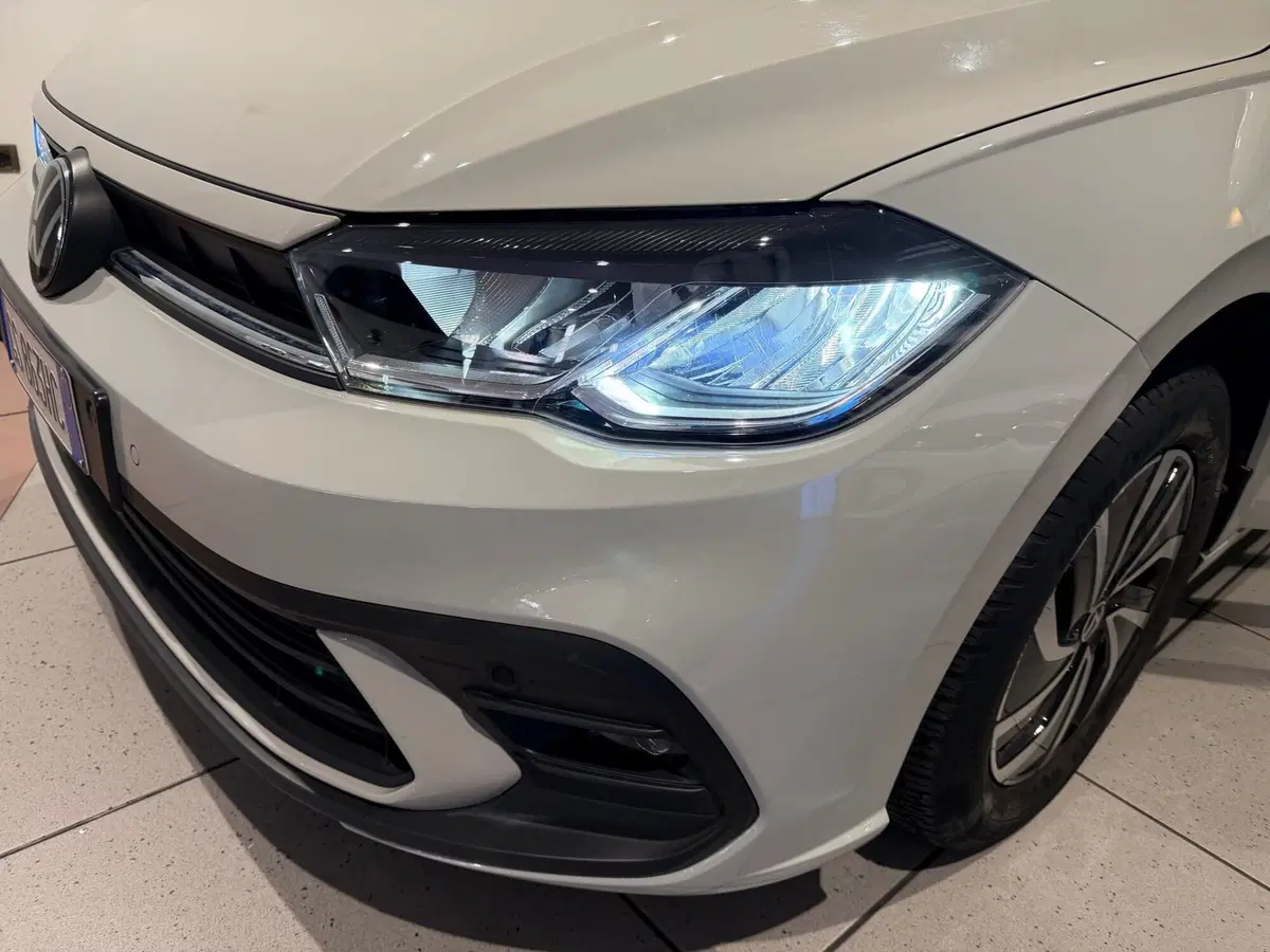 Volkswagen Polo usata a Genova (16)