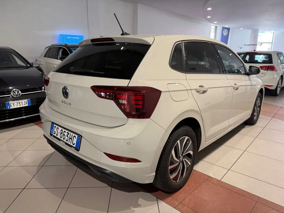 Volkswagen Polo usata a Genova (5)
