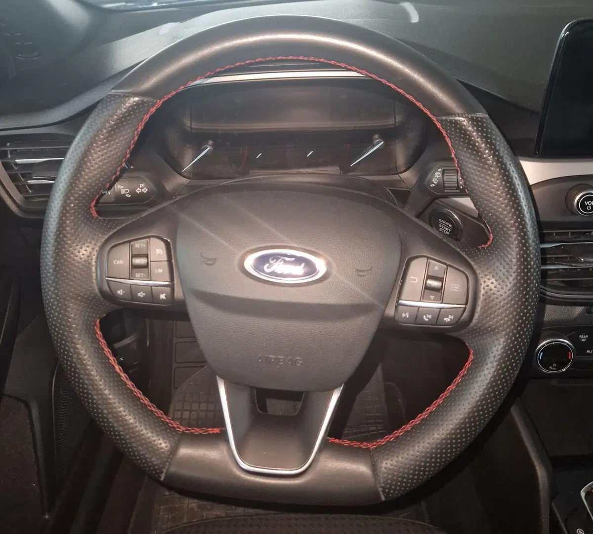 Ford Focus usata a Terni (12)