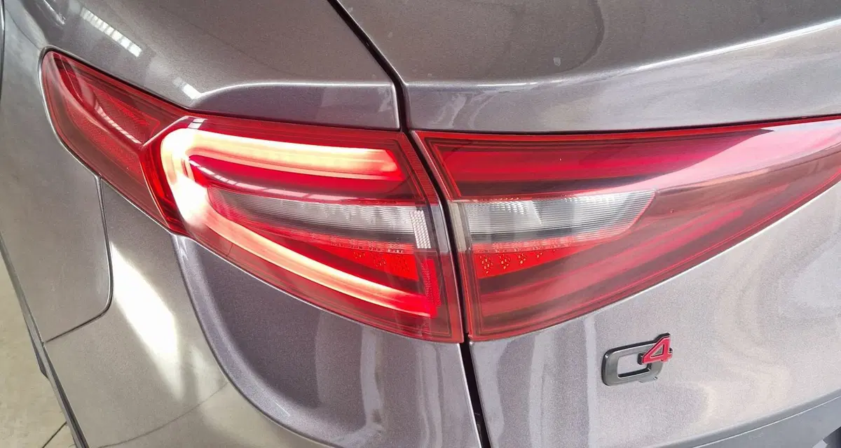 Alfa Romeo Stelvio usata a Terni (18)