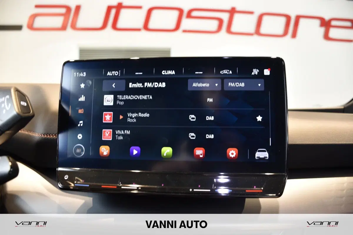 Cupra Born usata a Verona (17)