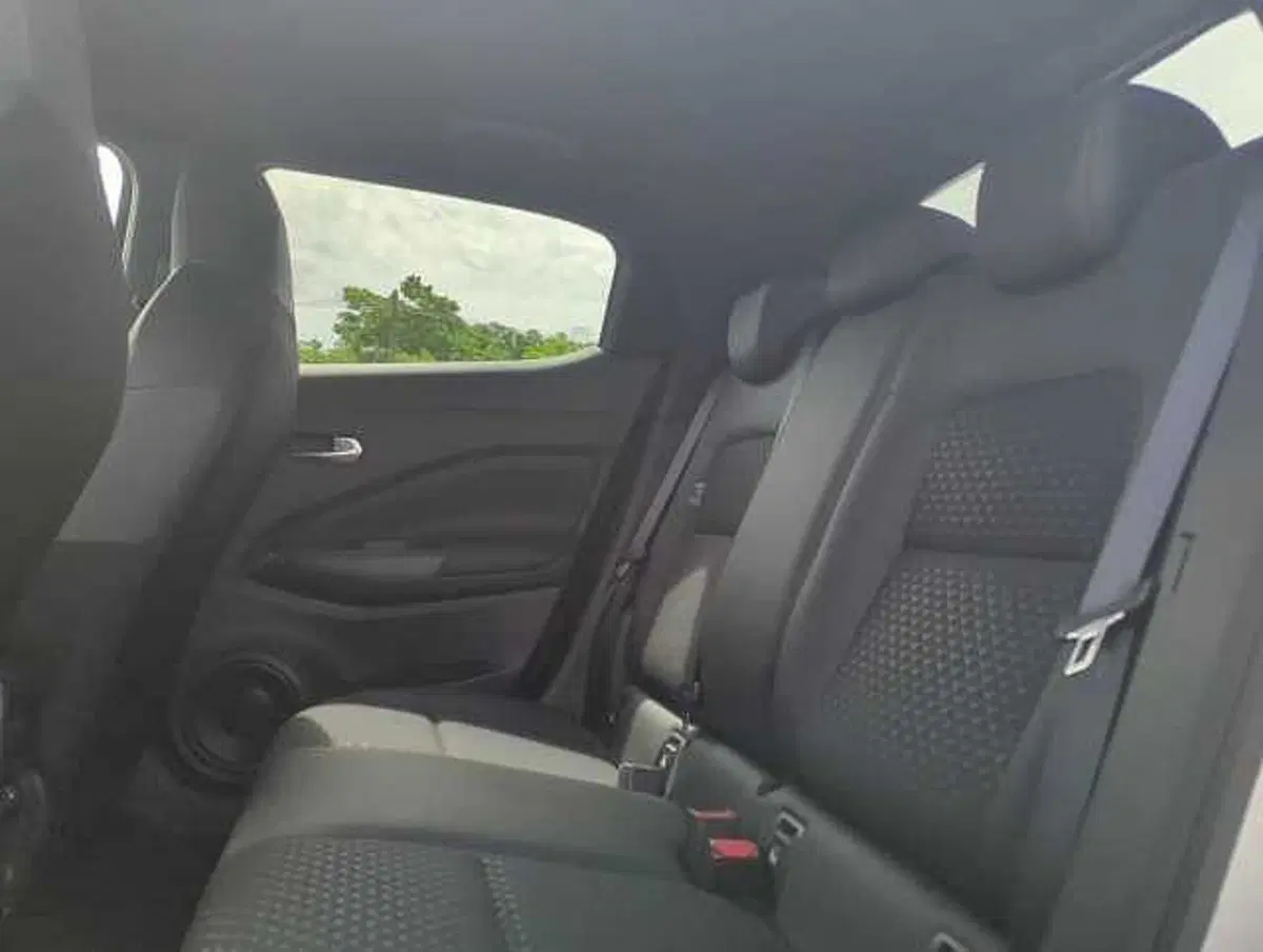 Nissan Juke usata a Roma (8)