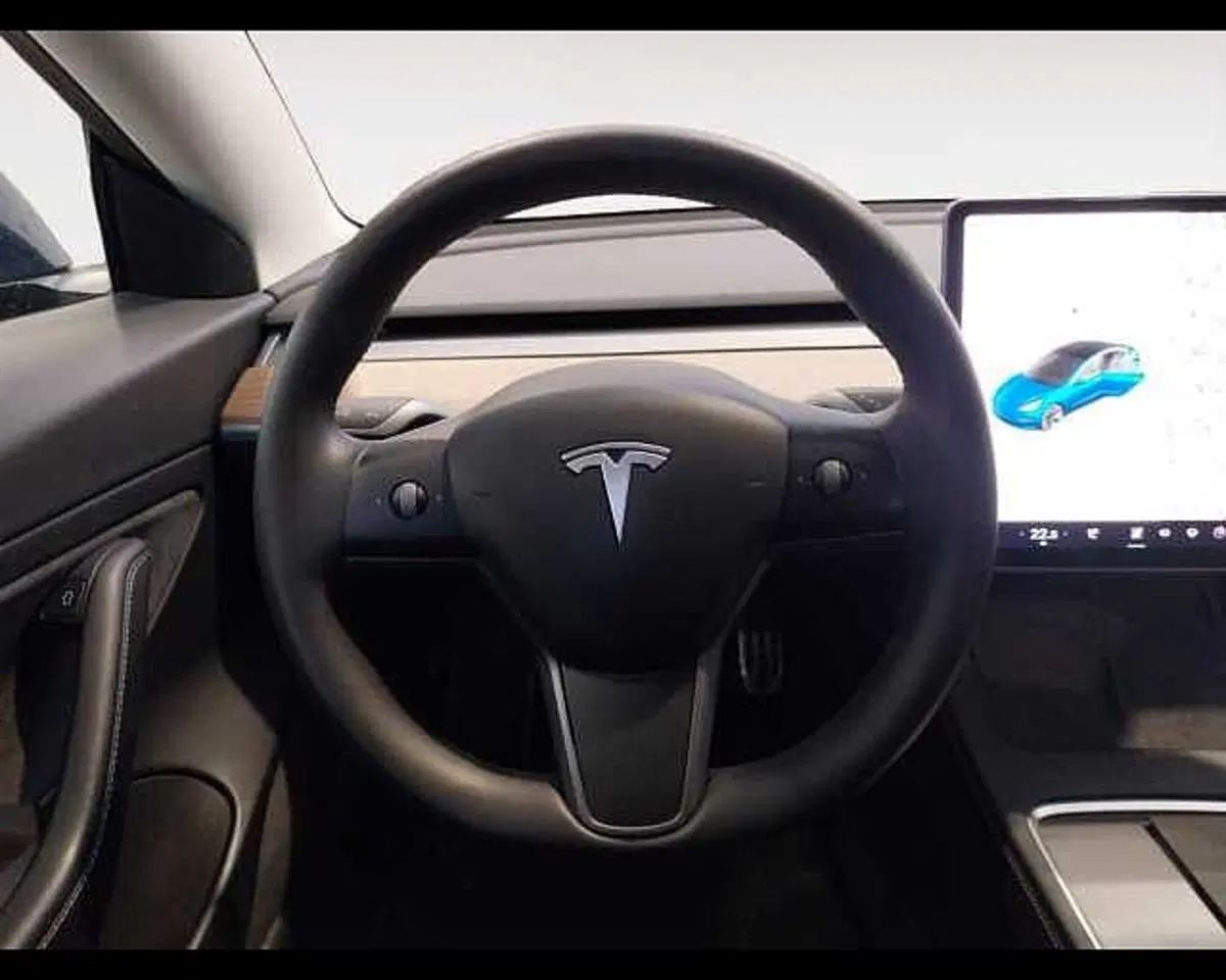 Tesla Model 3 usata a Ravenna (12)