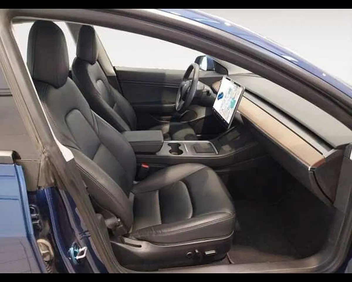 Tesla Model 3 usata a Ravenna (15)