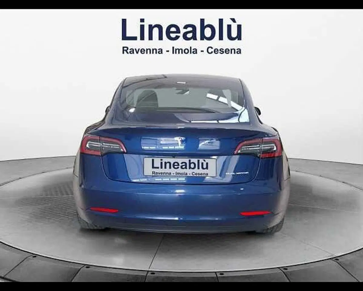 Tesla Model 3 usata a Ravenna (4)