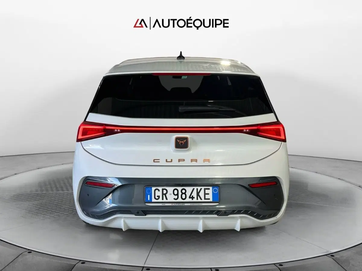 Cupra Born usata a Roma (4)