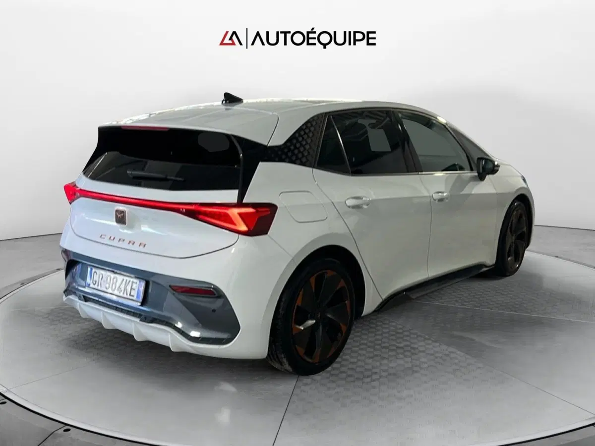 Cupra Born usata a Roma (5)