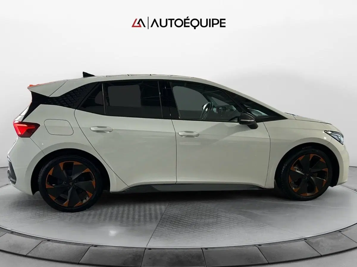 Cupra Born usata a Roma (6)