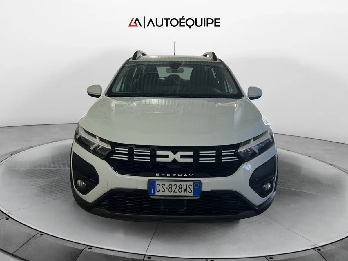 Dacia Sandero usata a Roma (8)