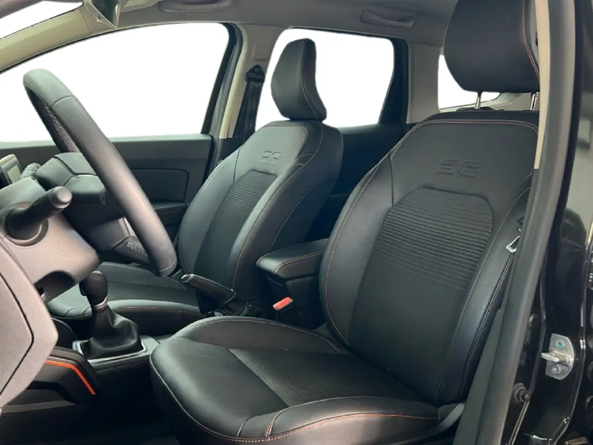 Dacia Duster usata a Roma (12)