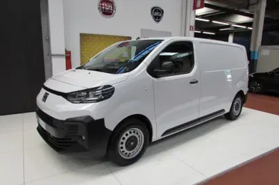 Fiat Scudo Furgone ce 1.5 bluehdi 120cv L3H1 del 2025 usata a Rho