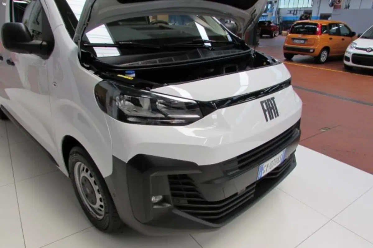 Fiat Scudo Furgone usata a Milano (18)