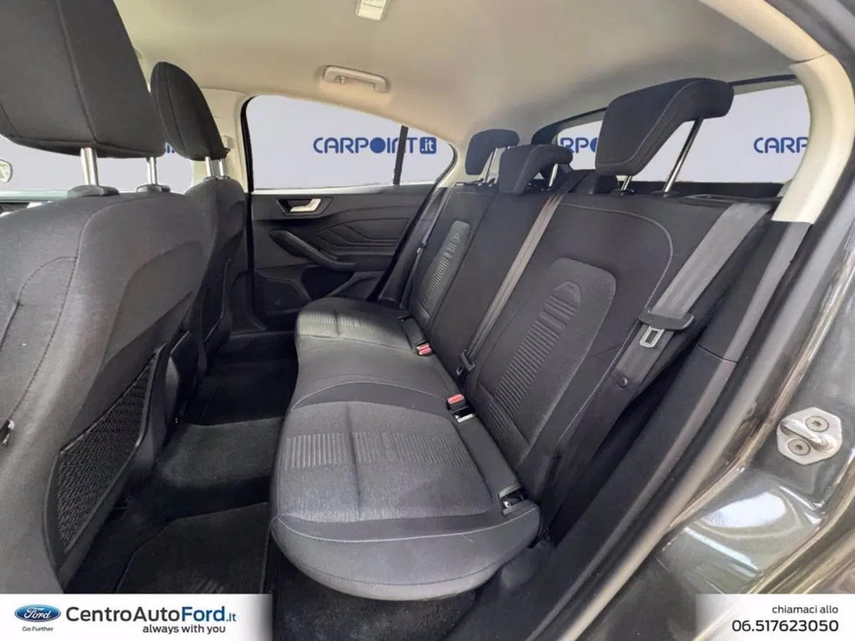 Ford Focus Station Wagon usata a Roma (13)