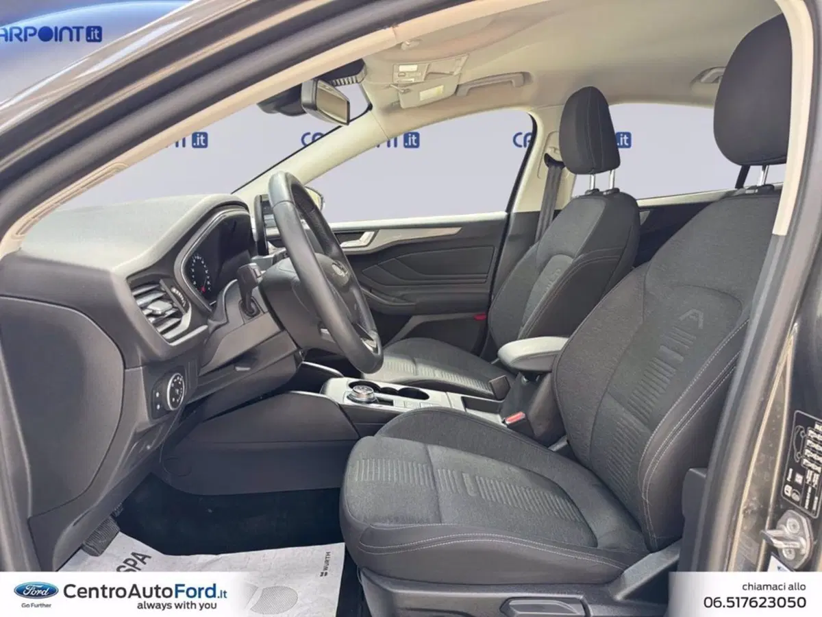 Ford Focus Station Wagon usata a Roma (9)